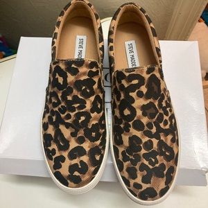 Steve Madden leopard slip on sneakers